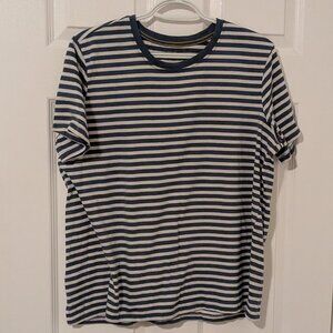Eddie Bauer blue and white striped tee size TXL